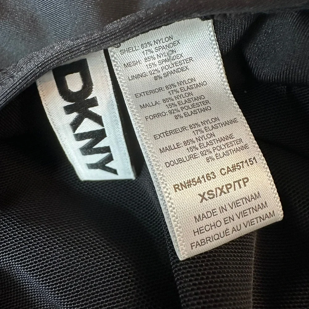 DKNY Minimalist Chic Womens Swimsuit Size XS Black One Piece Ruched Bathing Suit - Picture 3 of 8